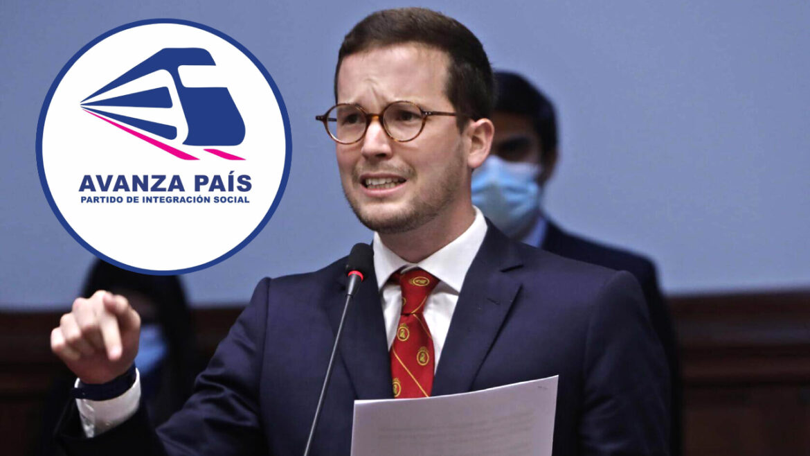Alejandro Cavero renunció a Avanza País sin entrar en detalles sobre esta decisión.