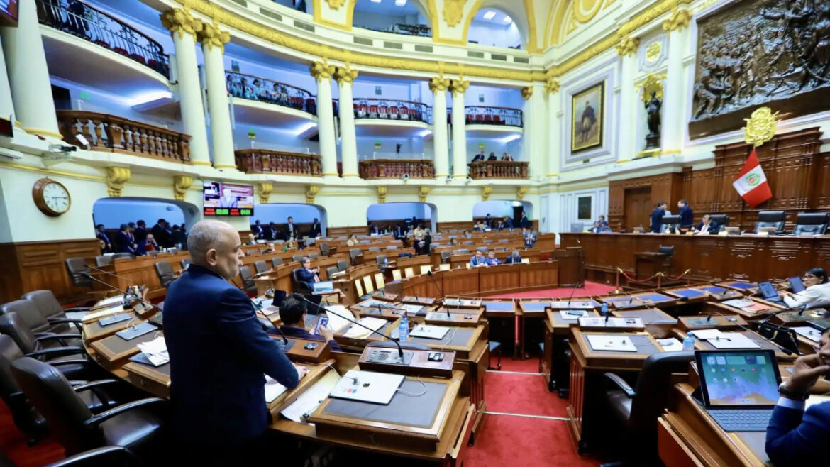 El JNE reveló los nombres que integrarán el Senado de Perú para el periodo 2026-2031. Foto: Andina