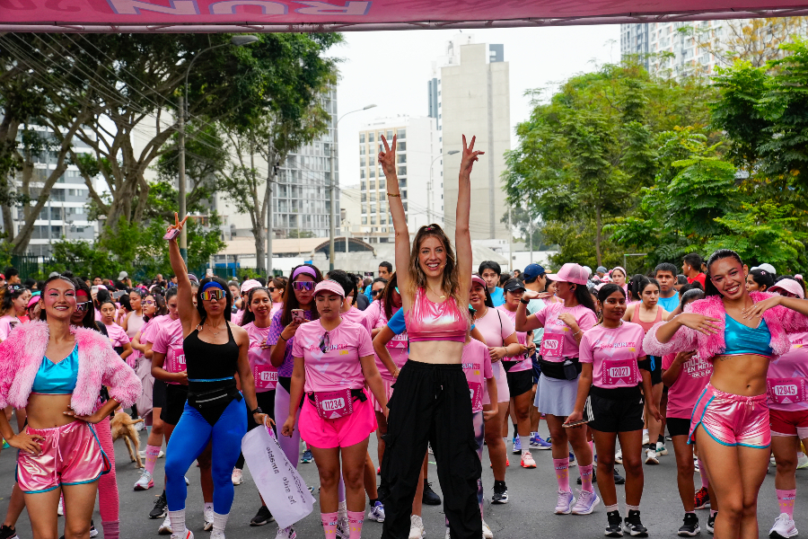 Más de 5,000 personas se unieron a la segunda Barbie Run en Lima