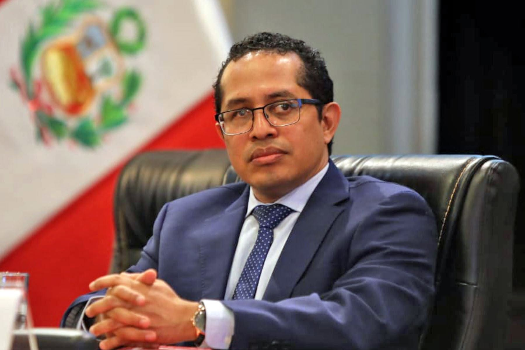 Burneo: “Está prohibido que los personeros publiquen en rede