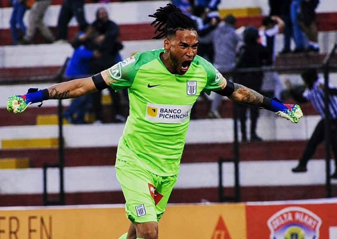 Alianza Lima busca reforzar su arco tras la salida de Guillermo Viscarra. (Foto: Pedro Gallese – Facebook)