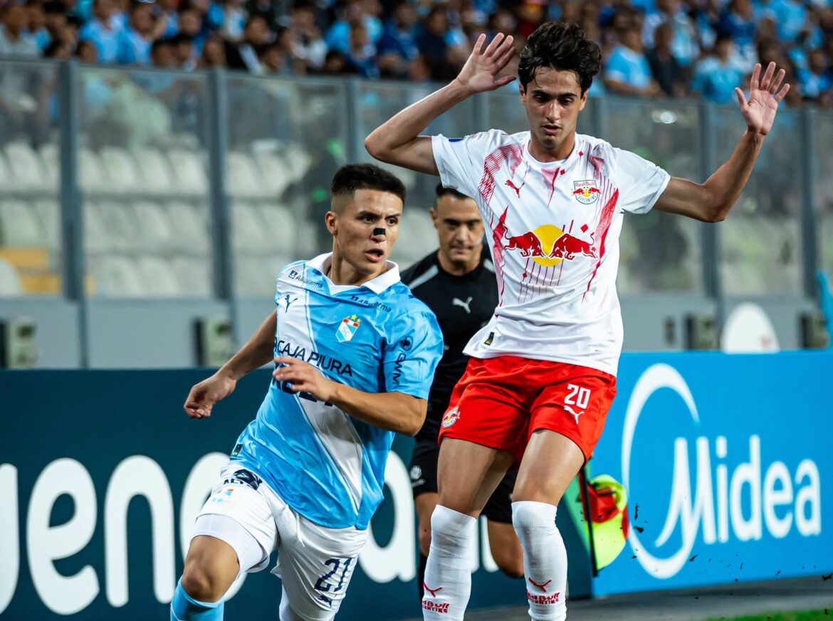 Sporting Cristal empató 0-0 ante Bragantino en el Estadio Nacional. (Foto: Sporting Cristal)