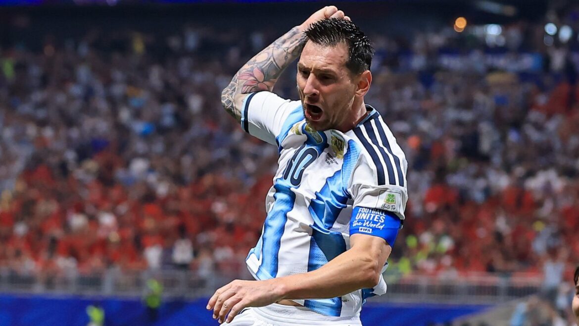Lionel Messi se mantiene en carrera, buscando la cuarta estrella para Argentina en el Mundial 2026. Foto: FIFA