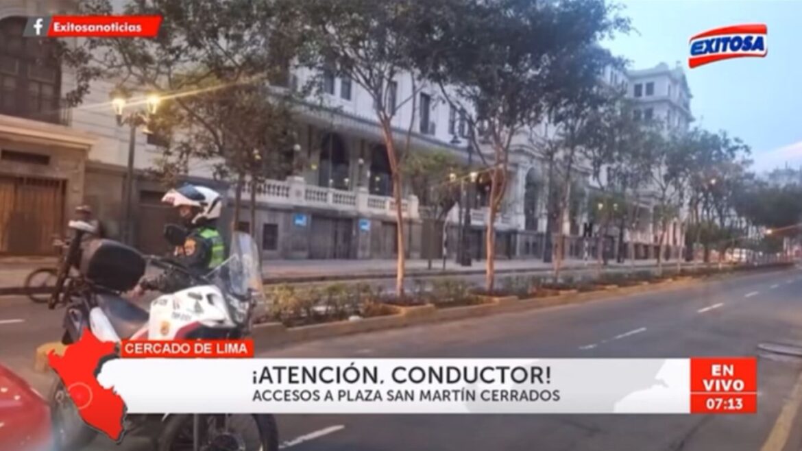 Bloqueos en la avenida Nicolás de Piérola y los jirones Lampa y Carabaya generan gran congestión en el Centro de Lima.
