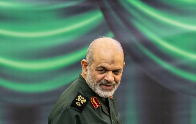 Ahmad Vahidi lider de la Guardia Revolucionaria