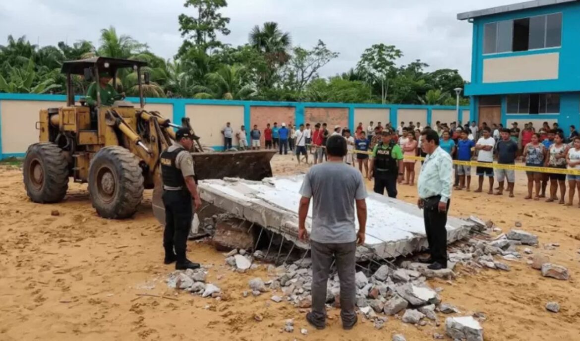 Un escolar falleció tras colapso de pared en colegio de Iquitos este lunes. Foto: difusión/Exitosa