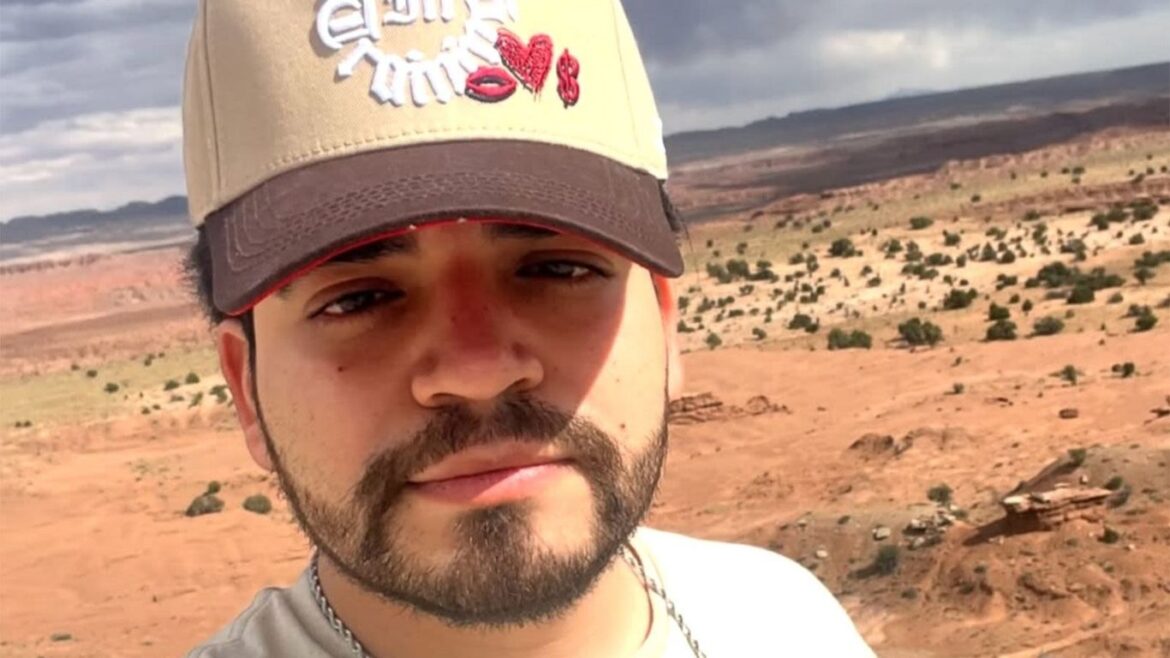 César Gastélum, influencer mexicano conocido por sus videos de entretenimiento y automóviles en redes sociales.