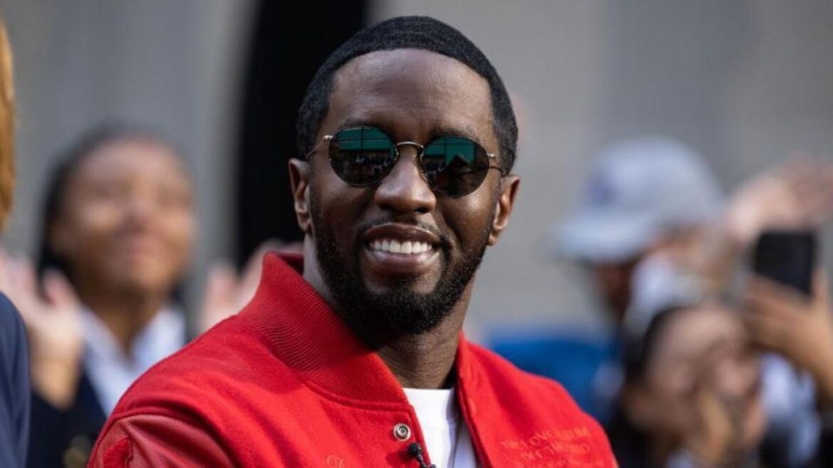 Sean “Diddy” Combs durante una aparición pública antes de ingresar a prisión.