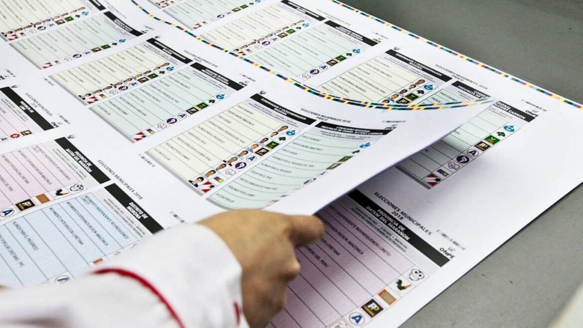 Candidatos presentaron sus renuncias a las Elecciones Regionales y Municipales 2026. Foto: Andina (referencial)