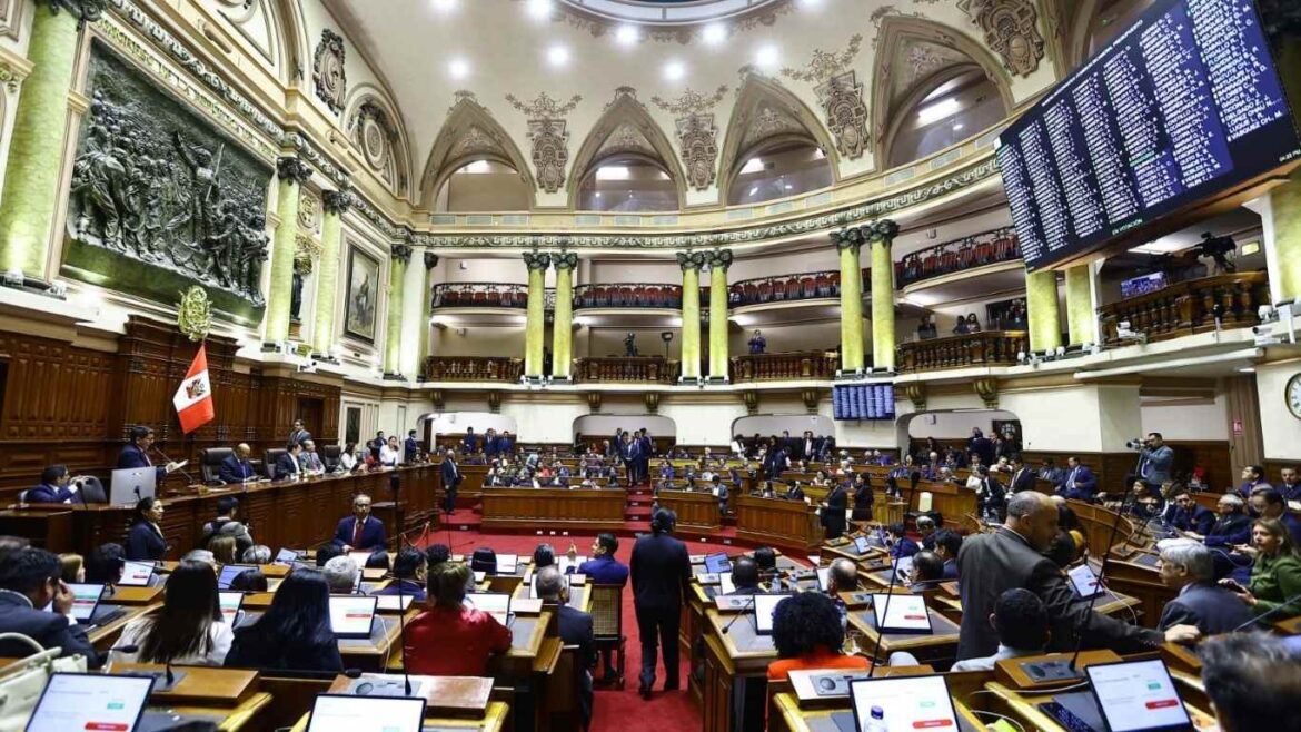 Senado: Comisión Permanente iniciará funciones este 19 de agosto. Foto: Congreso