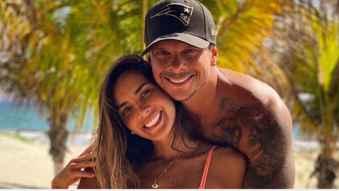Mario Hart hablo en su programa de streaming, sobre los gastos que compartía con Korina Rivadeneira.