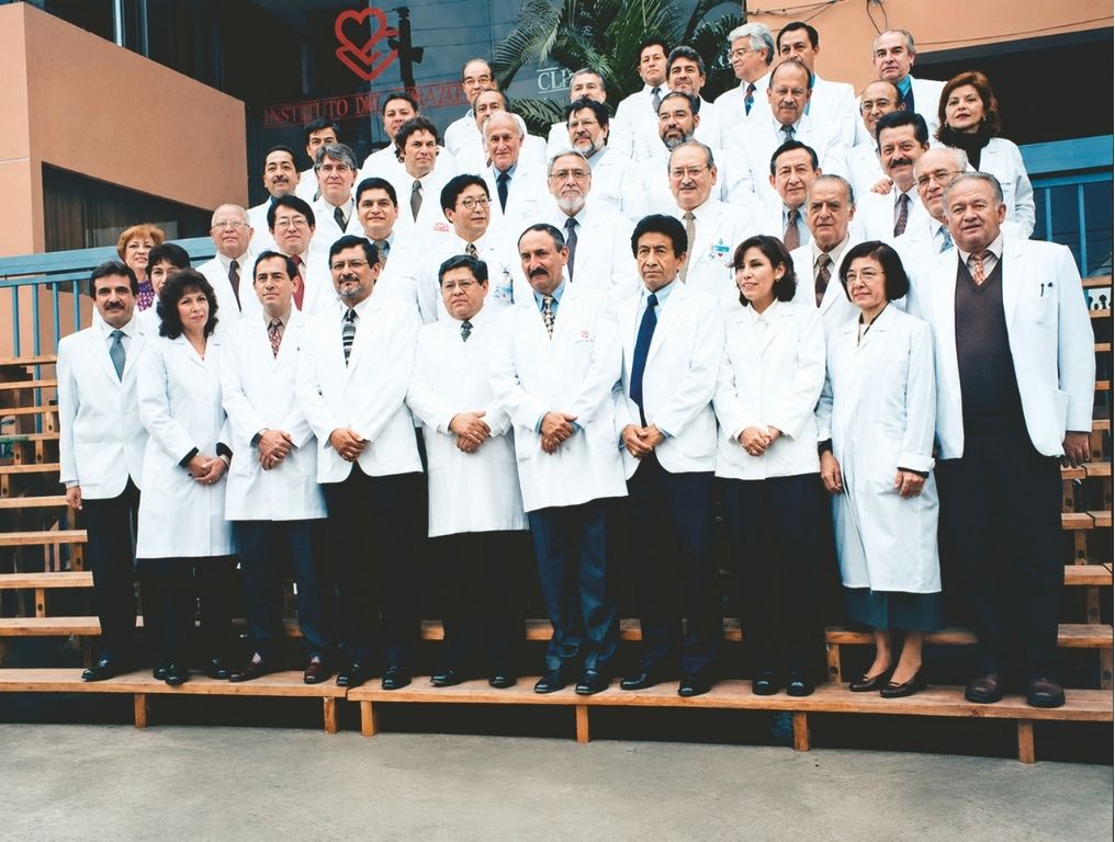 El primer staff médico de la clínica San Pablo sumaba experiencia y calidad profesional.