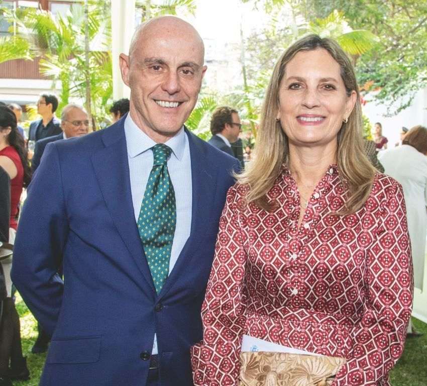 Alejandro Abellán García de Diego y Maricarmen Alva.