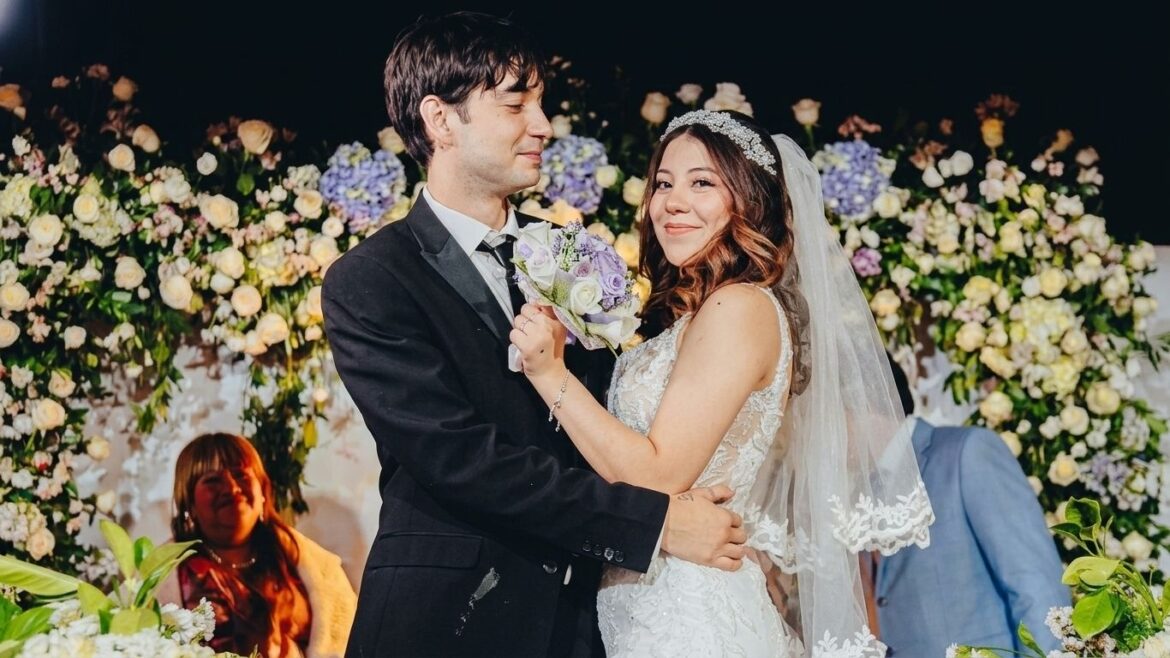 Zully durante su boda simbólica en Lima.