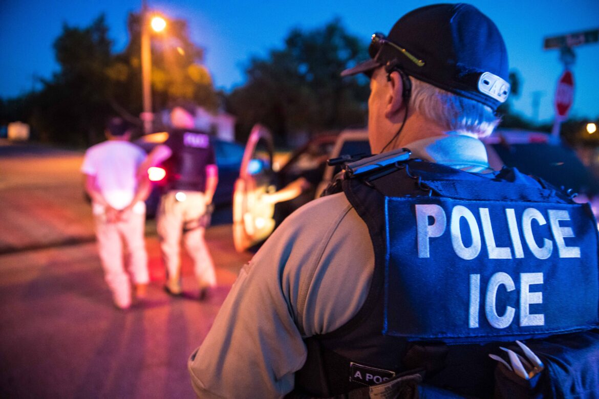 Agentes de ICE dispararon contra inmigrantes y ciudadanos estadounidenses. Foto: ICE