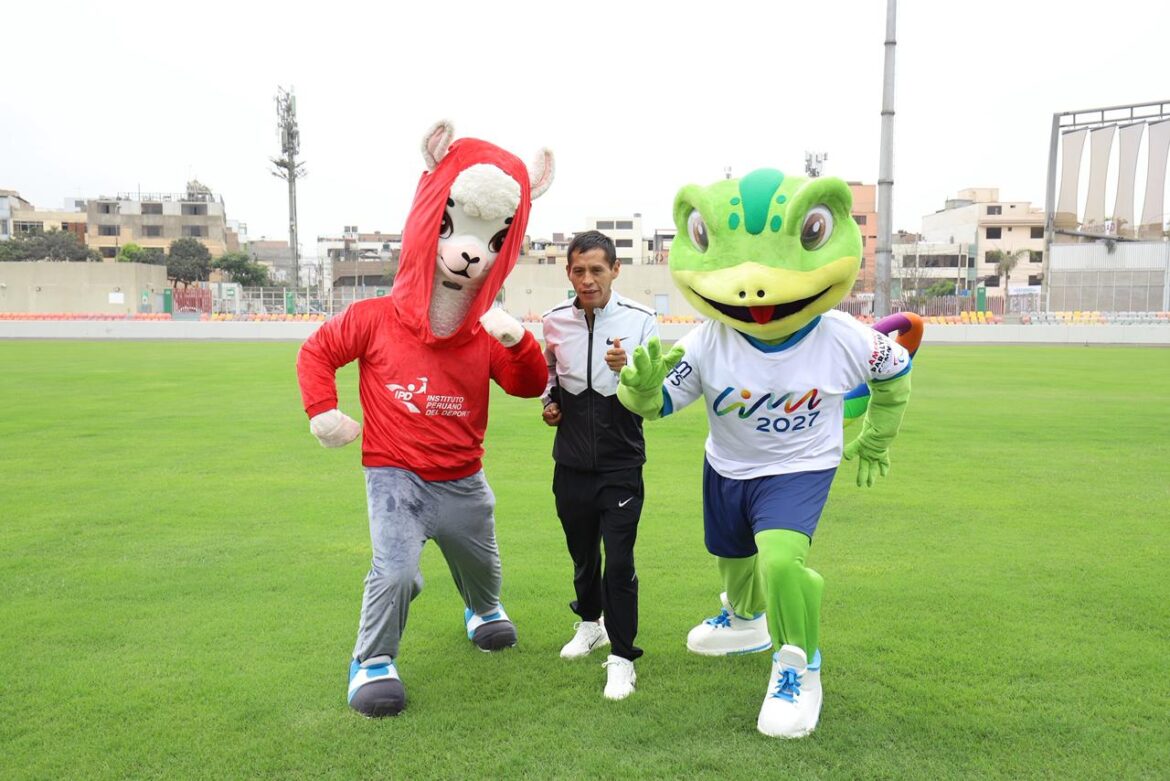 Cristhian Pacheco fue reconocido por el IPD tras ganar el Maratón de México 2026. (Foto: Instituto Peruano del Deporte)
