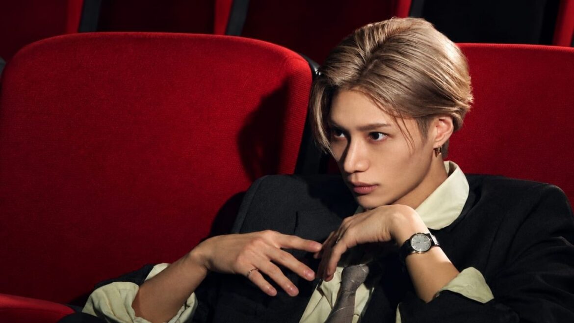 Taemin durante una sesión de fotos de su carrera como solista.