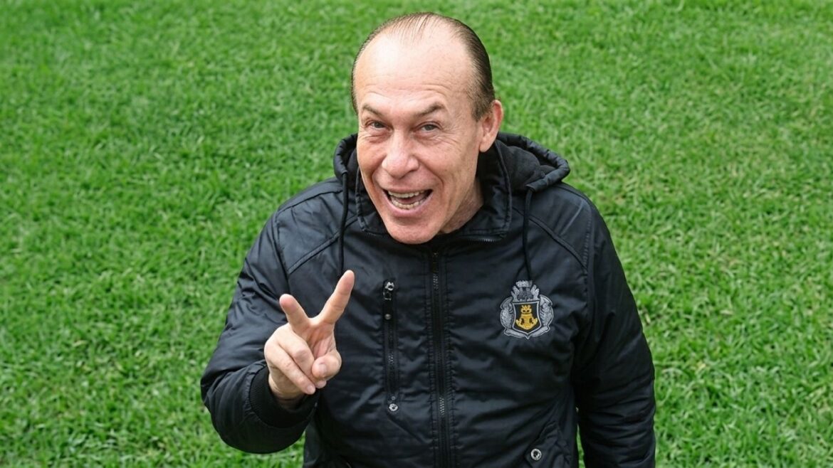 Enrique Espejo, ‘Yuca’, uno de los comediantes mas longevos a nivel nacional.