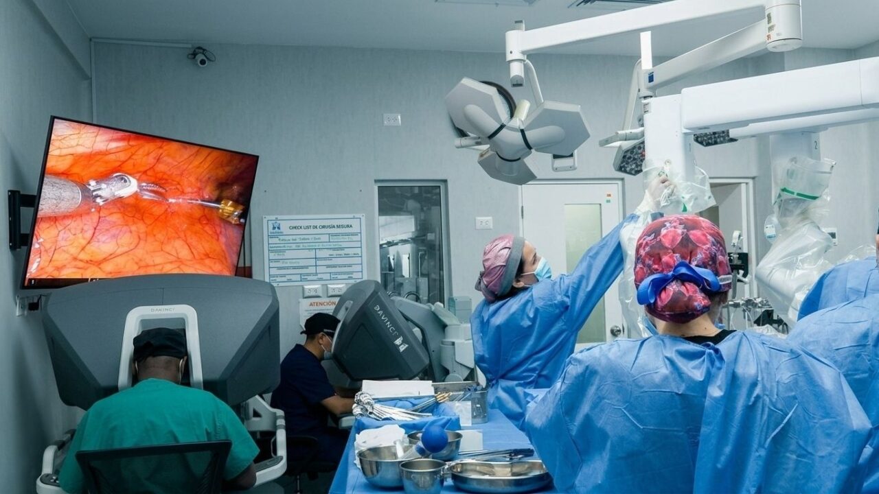 El Hospital Dos de Mayo hace historia en el sector salud peruano.