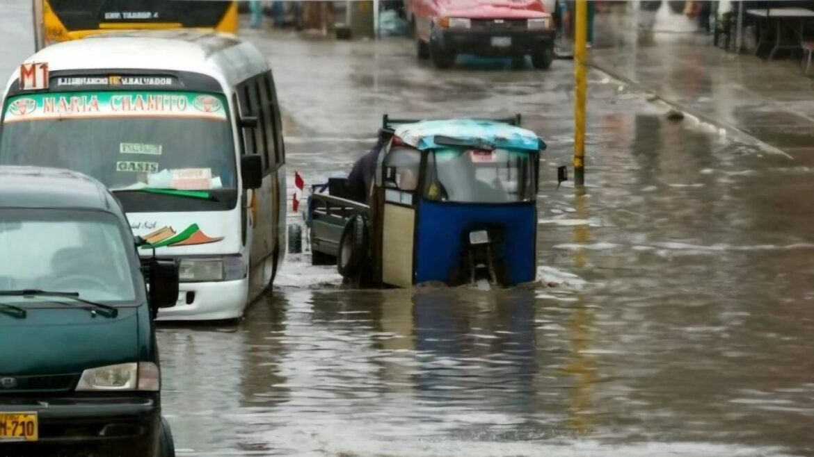 Vecinos de Villa El Salvador exigen soluciones a problemas del distrito. Foto: difusión