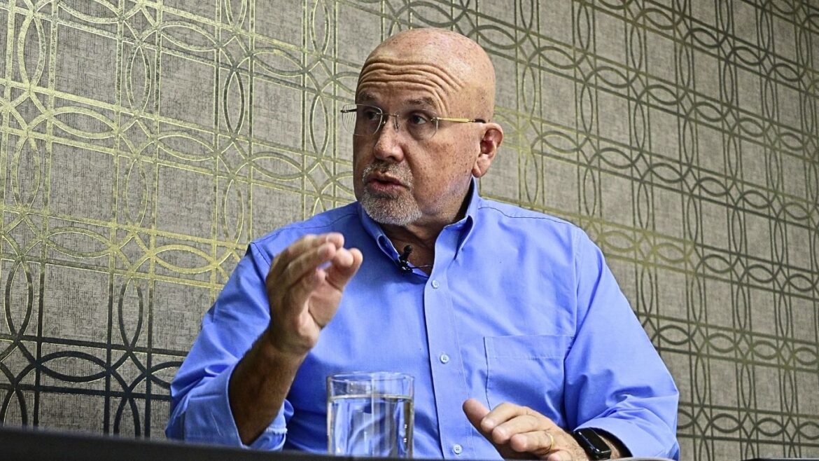Carlos Bruce, candidato a la Alcaldía de Lima. Foto: Jesús Maza / CARETAS