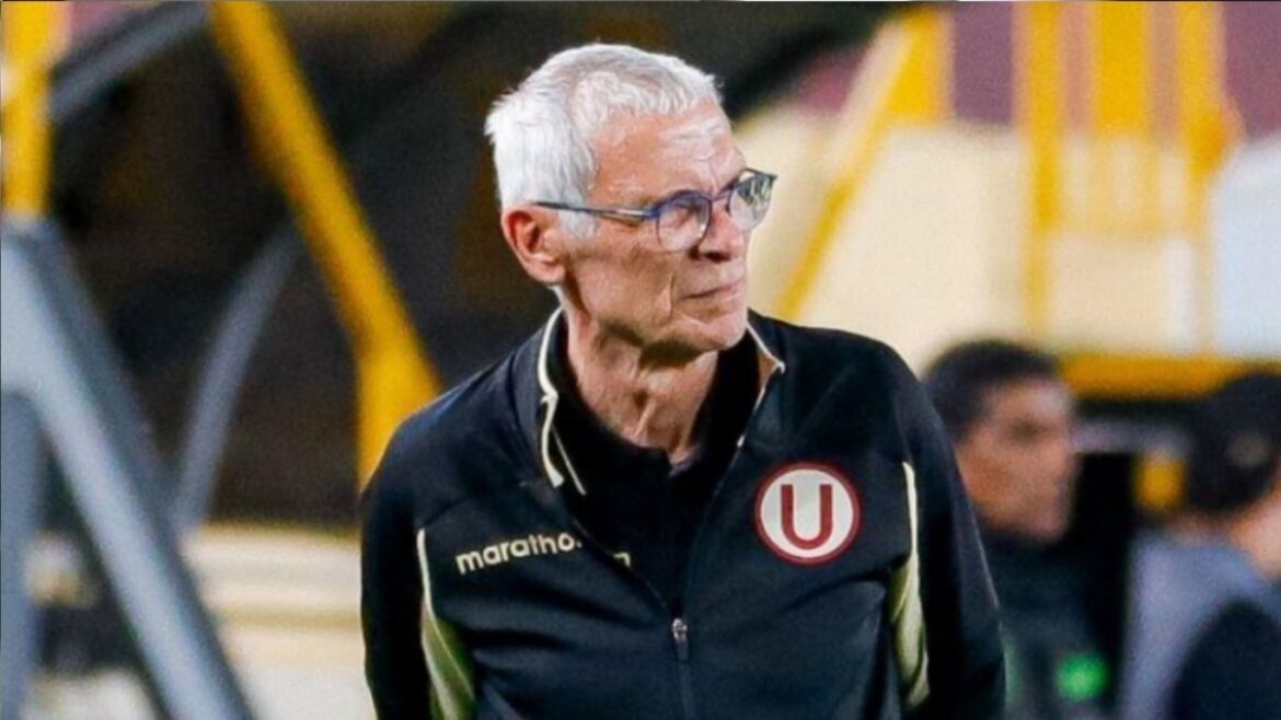 Héctor Cúper