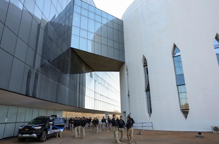Tribunal Supremo Federal en Brasilia - jefe de la Policía