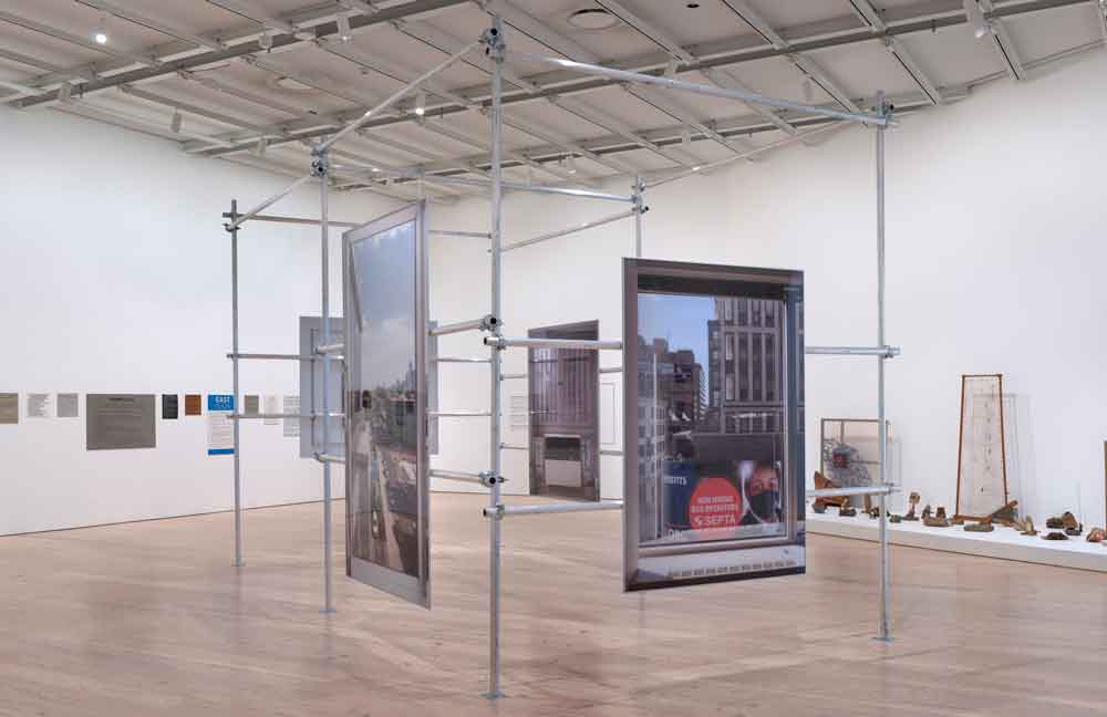 Instalación del artista Emilio Martínez Poppe en la Bienal de Whitney del 2026. (Foto: Ron Amstutz)