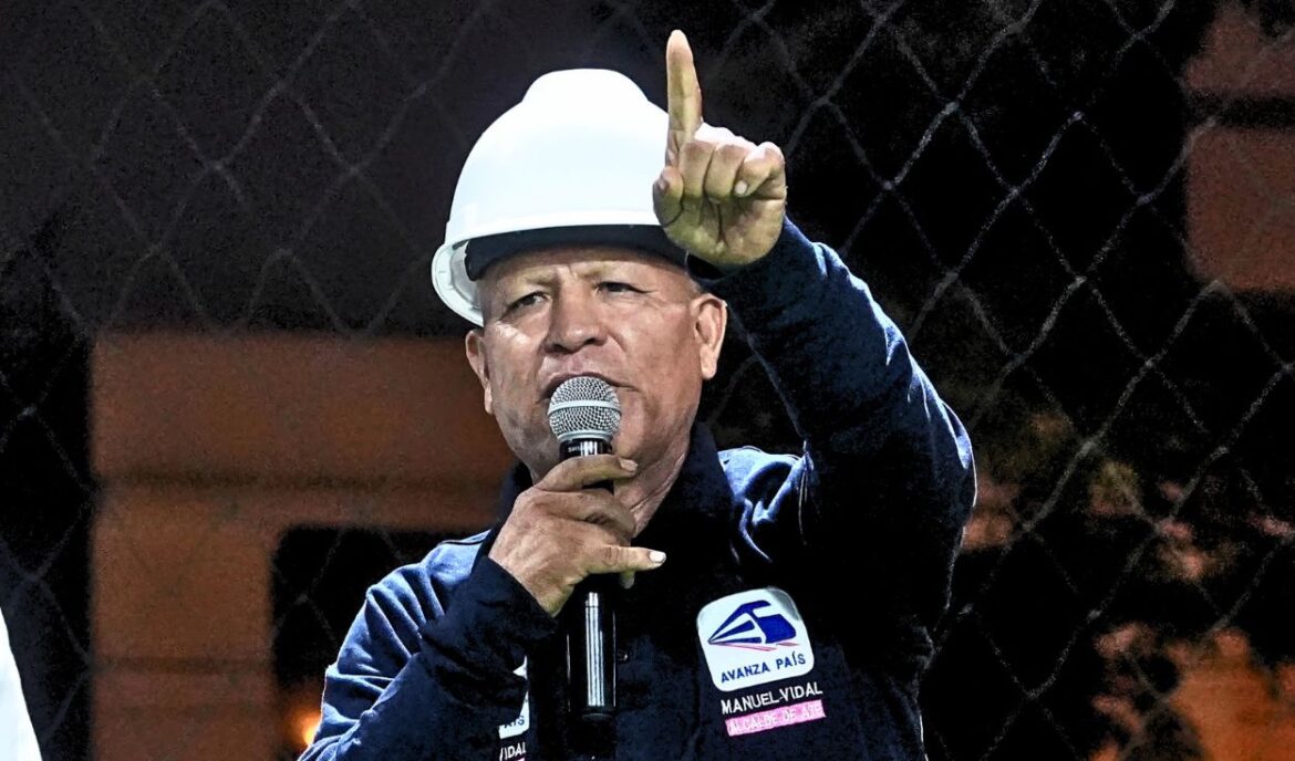 Manuel Vidal, virtual alcalde de Ate, registra propiedades en varias regiones del país. Foto: Facebook