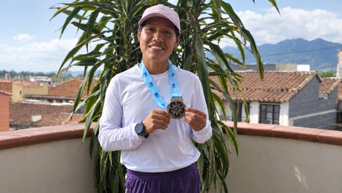 Dina Velásquez ganó la Media Maratón de La Ceja del Tambo en Colombia (Foto: Instituto Peruano del Deporte)