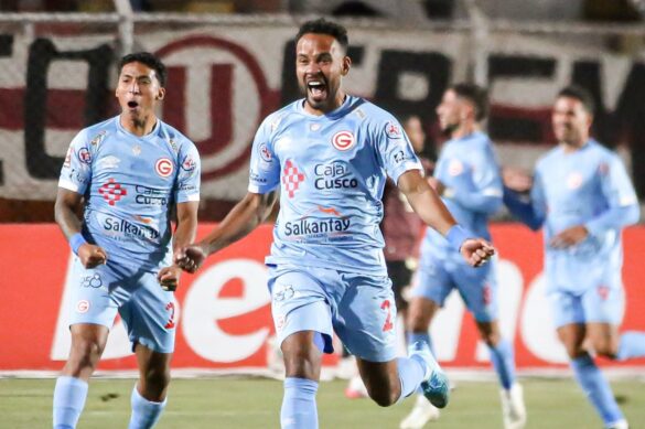 Deportivo Garcilaso visita a Alianza Atlético con la inmejorable chance de tomar la punta del certamen si consigue la victoria en Sullana. (Foto: Liga 1 Te Apuesto)