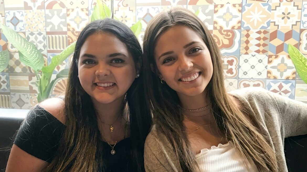 Luciana Fuster denuncia el trato que habría recibido su hermana tras votar durante las Elecciones 2026.