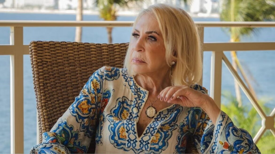 Laura Bozzo comparte un mensaje en Instagram para informar sobre su estado de salud tras ser hospitalizada en México.