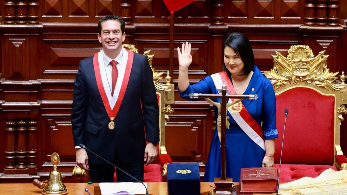 Miguel Torres propuso "plan b" para que Keiko Fujimori pueda impulsar facultades excluidas. Foto: Congreso