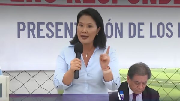 Keiko Fujimori anuncia nuevas reglas escolares: qué cambiará en disciplina, cabello y maquillaje. Foto: captura Canal N