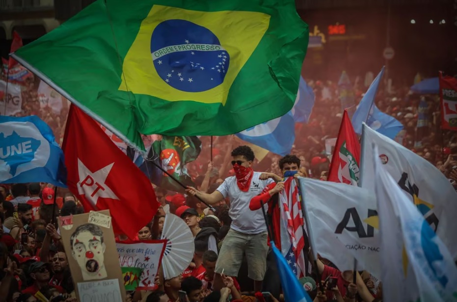 Lula y Bolsonaro